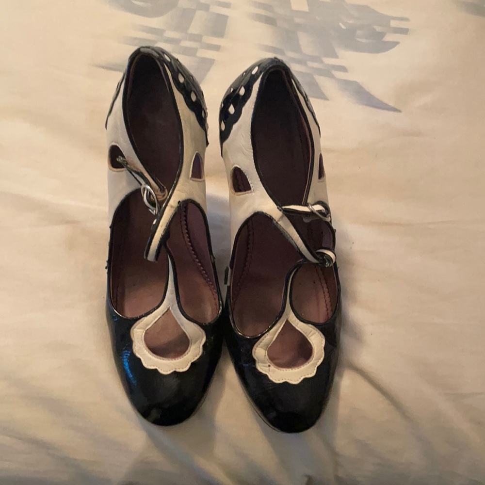 Jill Stuart heels